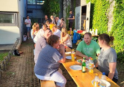 Grillen Hallenbad 2022